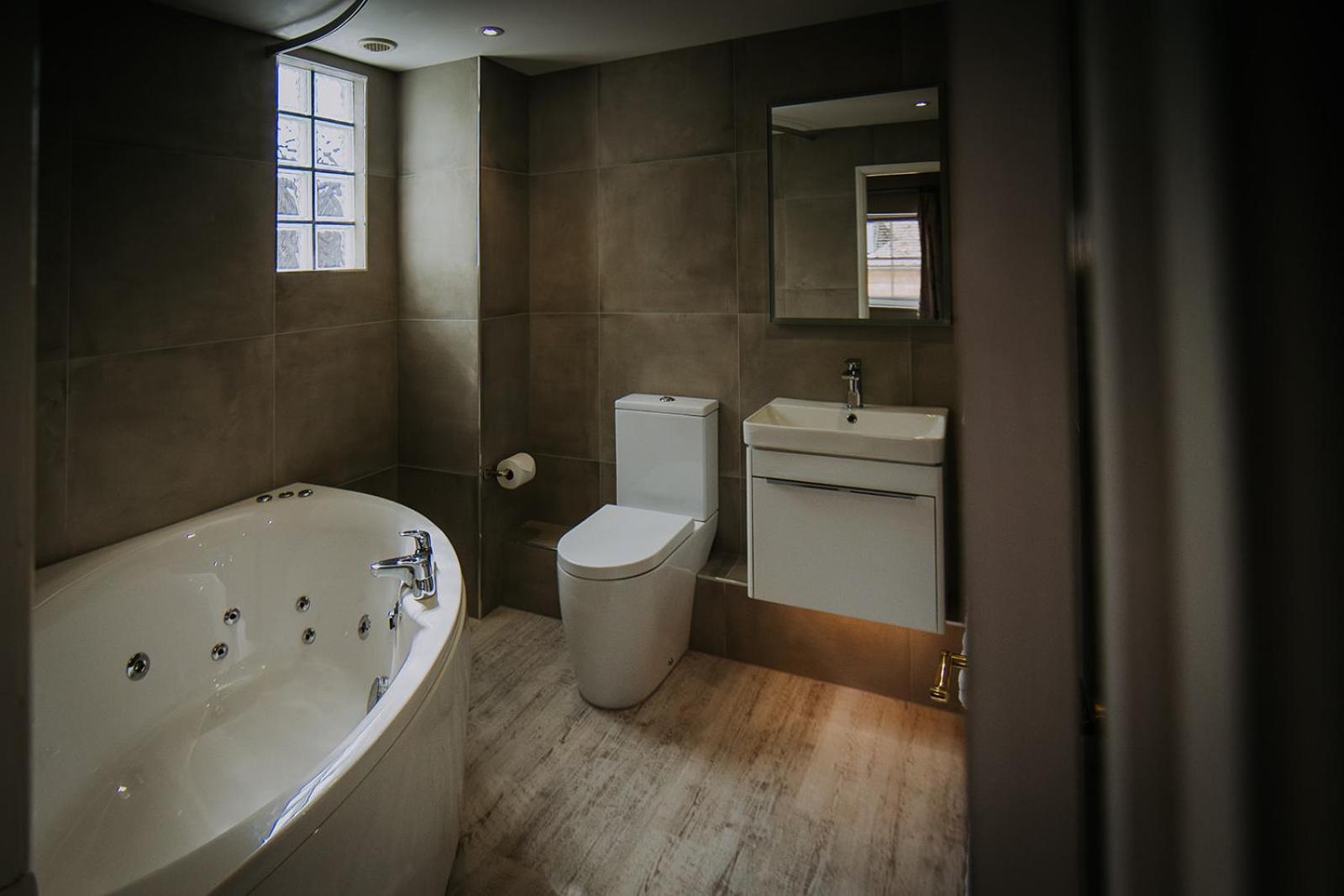 The Lake Isle Restaurant With Rooms Uppingham Extérieur photo